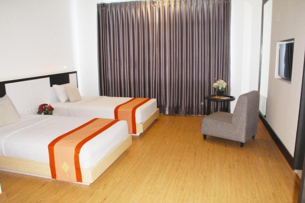 Buana Lestari Hotel Balikpapan  Buitenkant foto