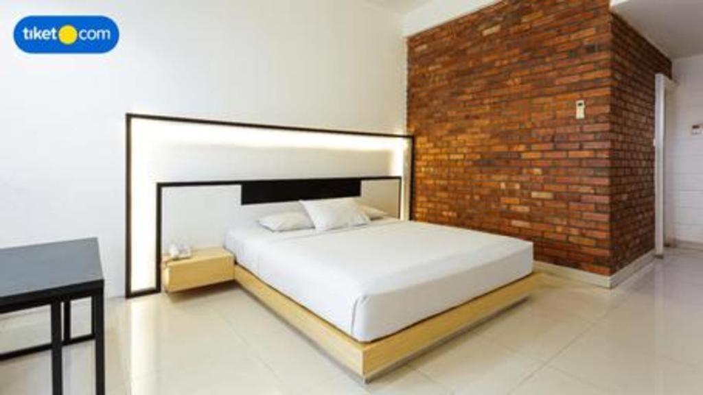 Buana Lestari Hotel Balikpapan  Buitenkant foto