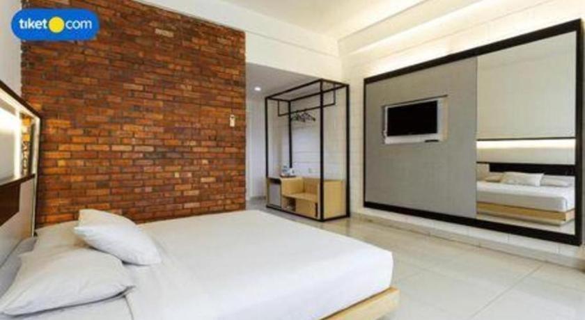 Buana Lestari Hotel Balikpapan  Buitenkant foto